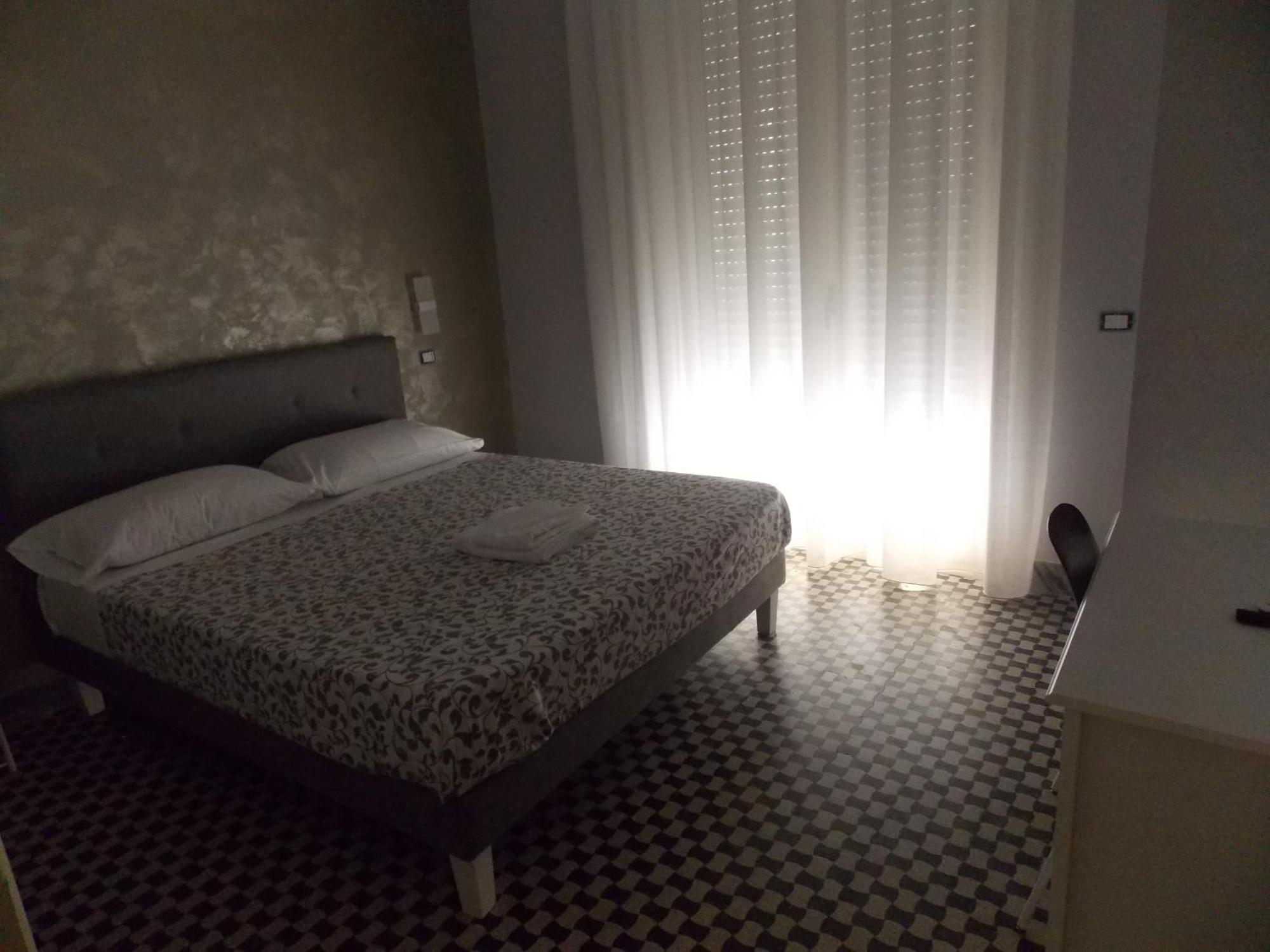 רג'יו די קאלאבריה Central Palace מראה חיצוני תמונה